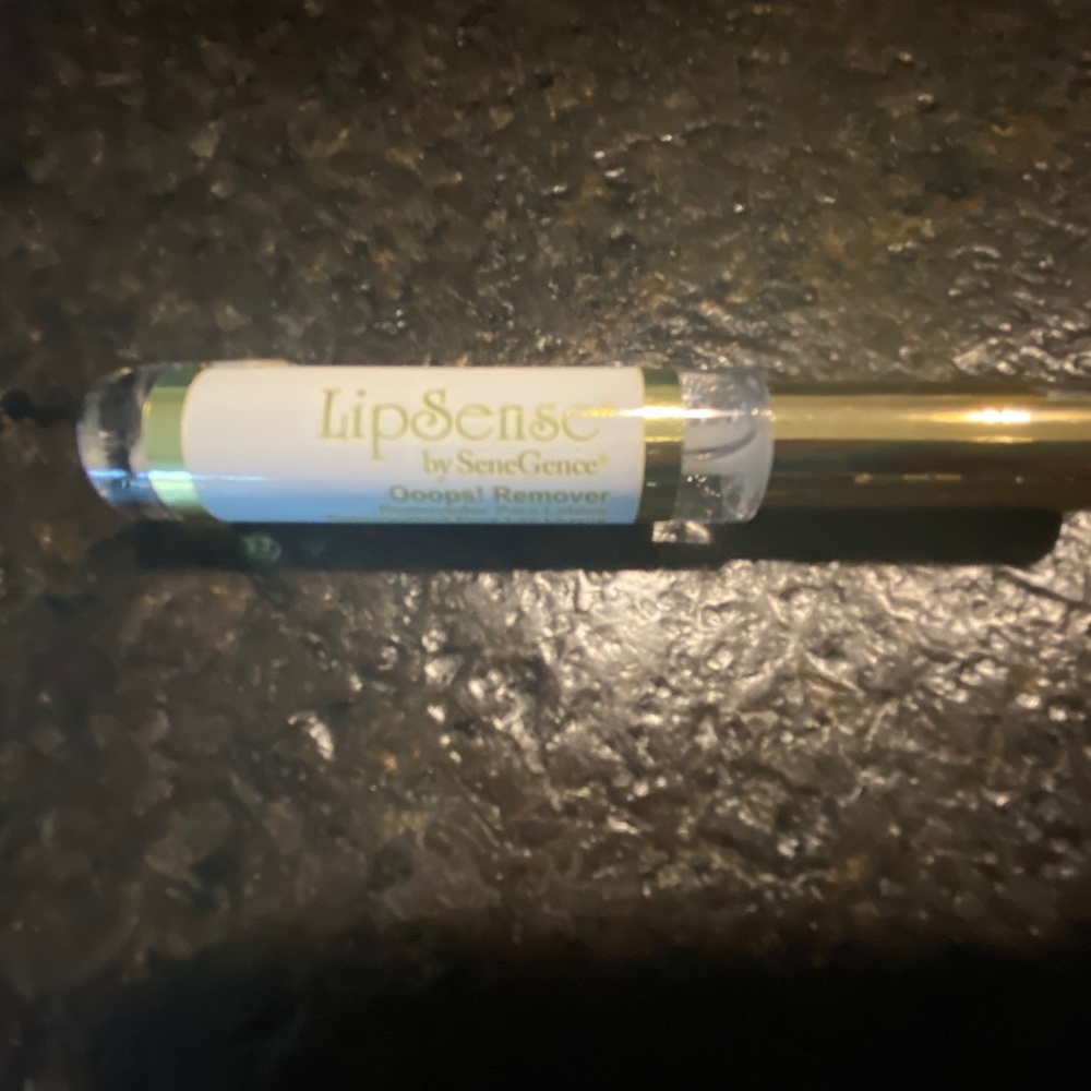Senegence Opps Remover